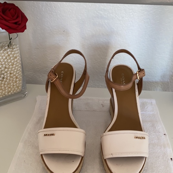 Coach Wedges - Picture 2 of 14